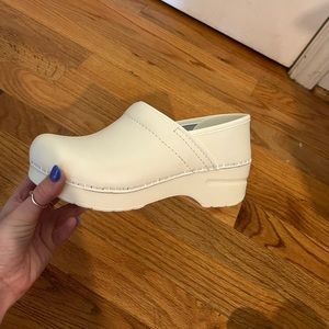 Dansko Professional Box